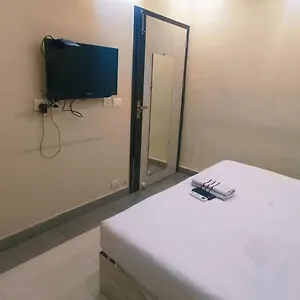 *** Hotel Luxury Adarsh Nagar Metro Pillar No 100 India